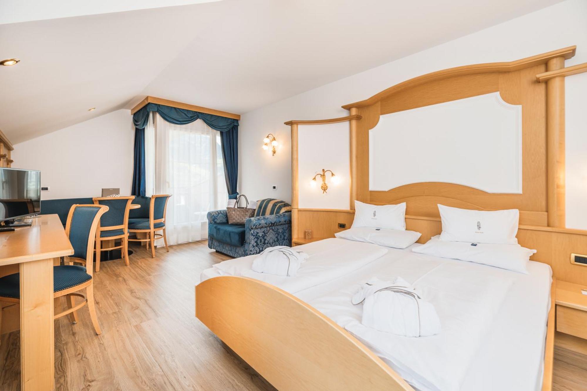 Alpenheim Charming & Spa Hotel Ortisei Exterior foto