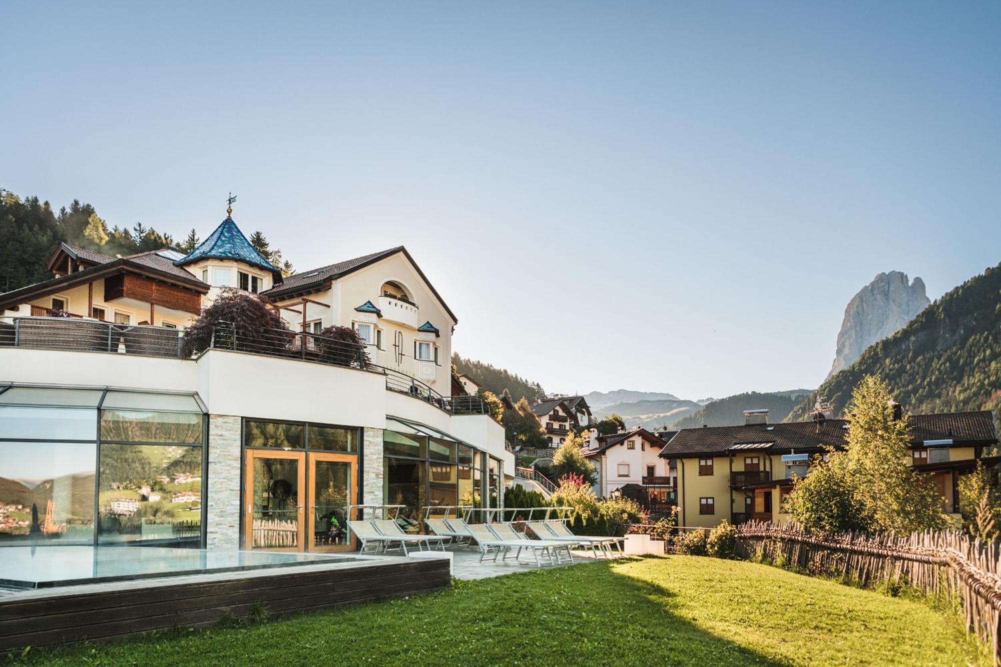 Alpenheim Charming & Spa Hotel Ortisei Exterior foto